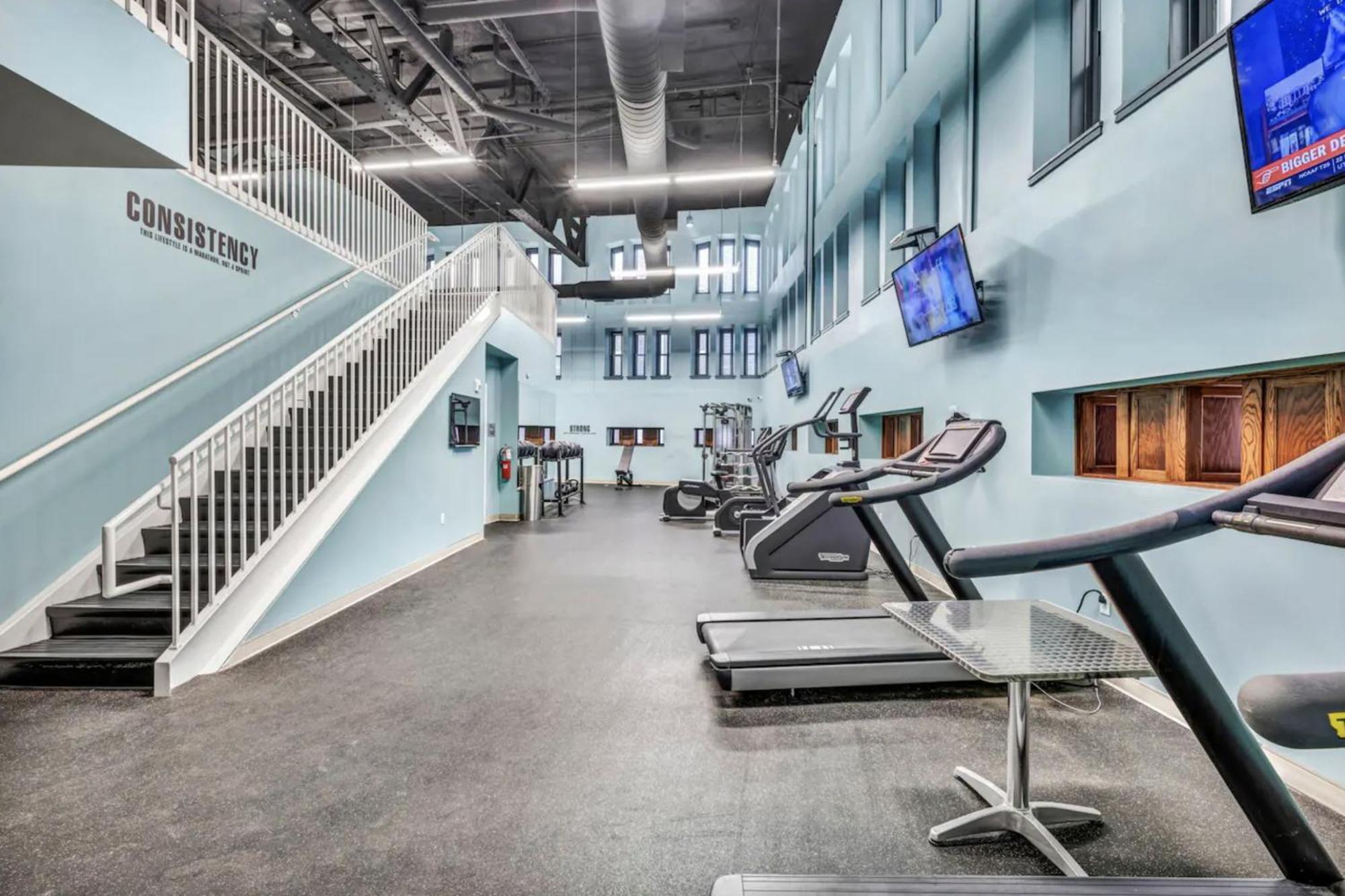 Heart Of Dt With Free Pool & Steam Gym Luxe 812 Appartamento Cleveland