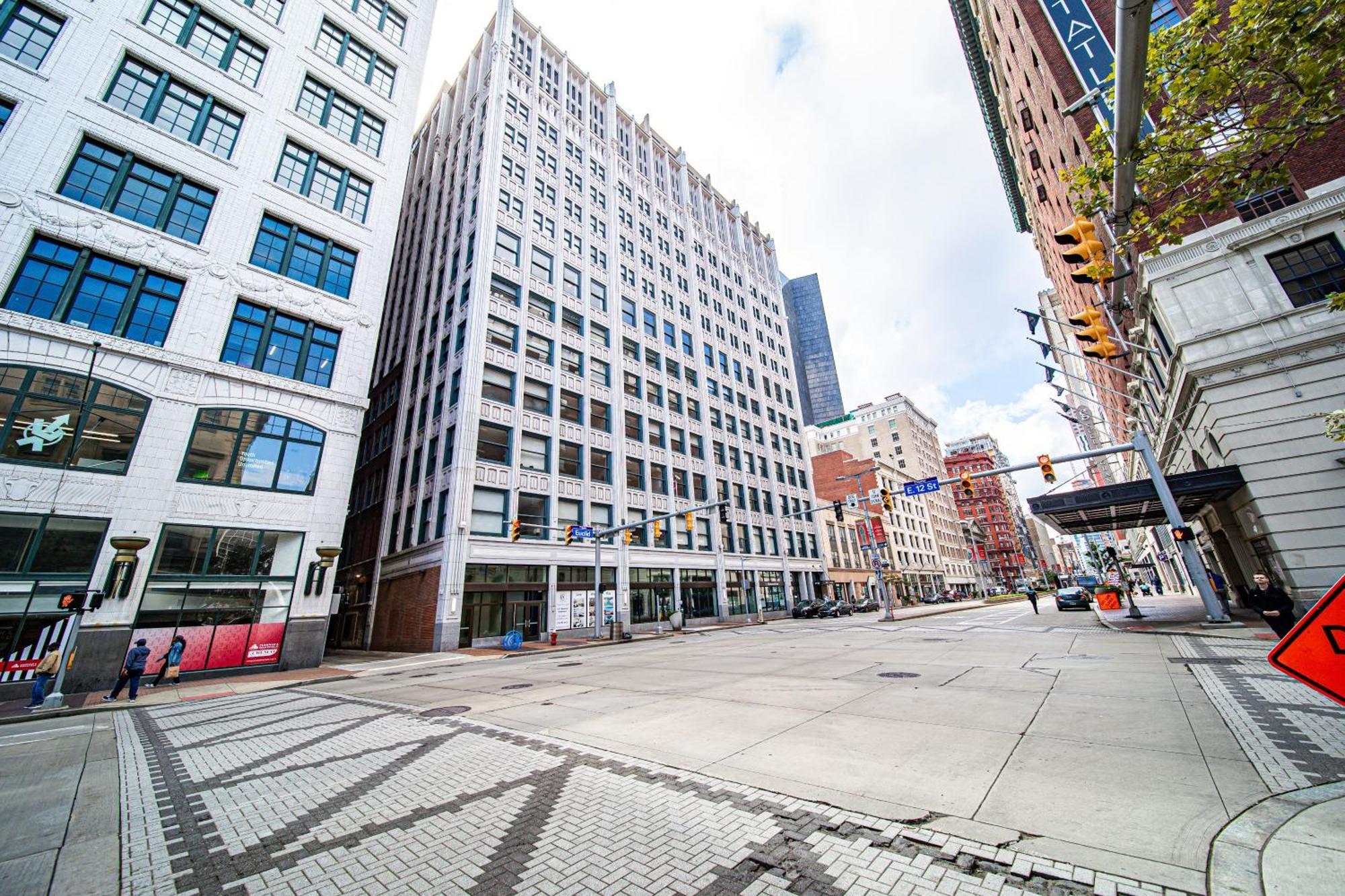 Heart Of Dt With Free Pool & Steam Gym Luxe 812 Appartamento